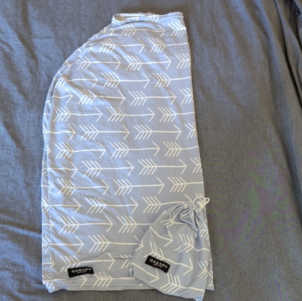 Arrow Print Multi-use Cover With Travel Bag